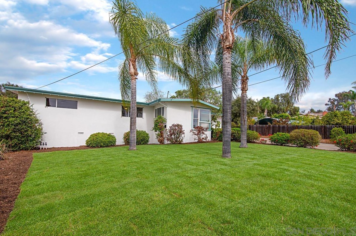 1732 Monte Mar Rd, Vista, CA 92084