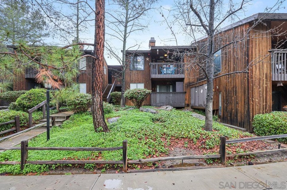 2157 Arnold Way 723, Alpine, CA 91901