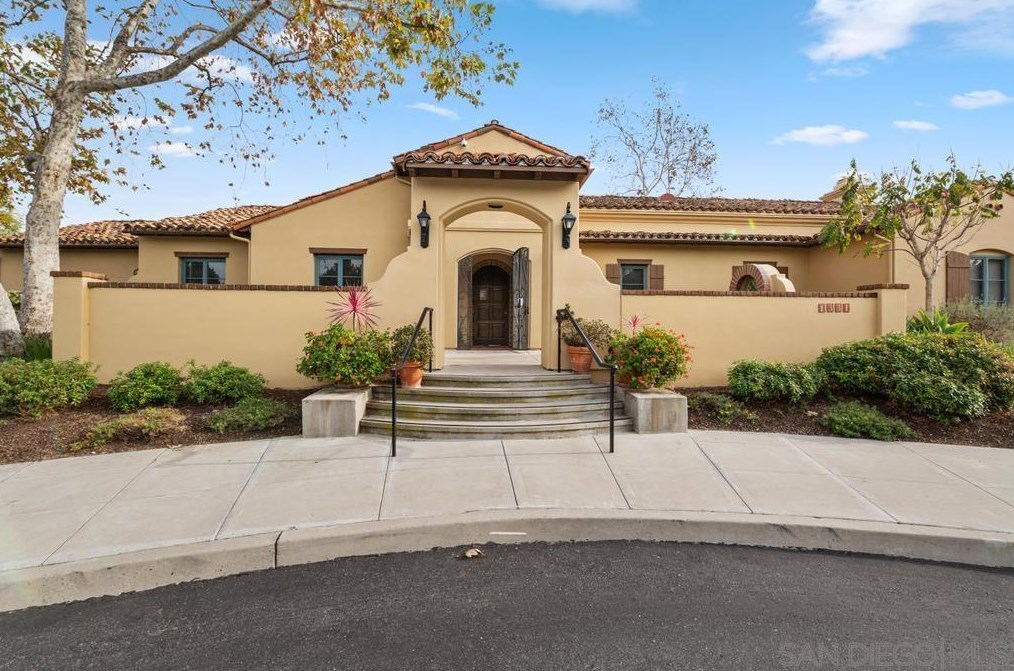 2796 Rambling Vista Rd, Chula Vista, CA 91915