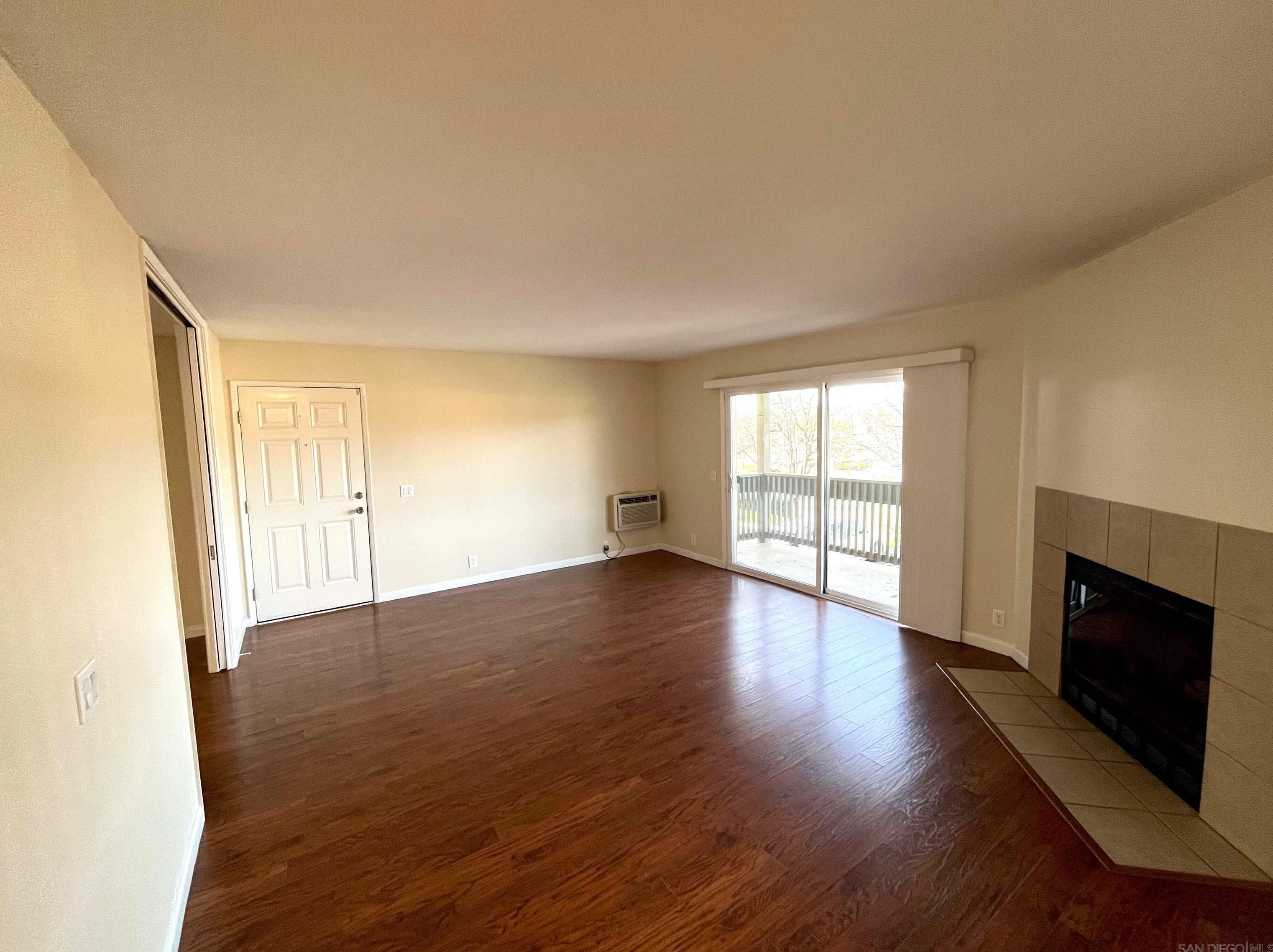 145 W El Norte Pkwy 103, Escondido, CA 92026