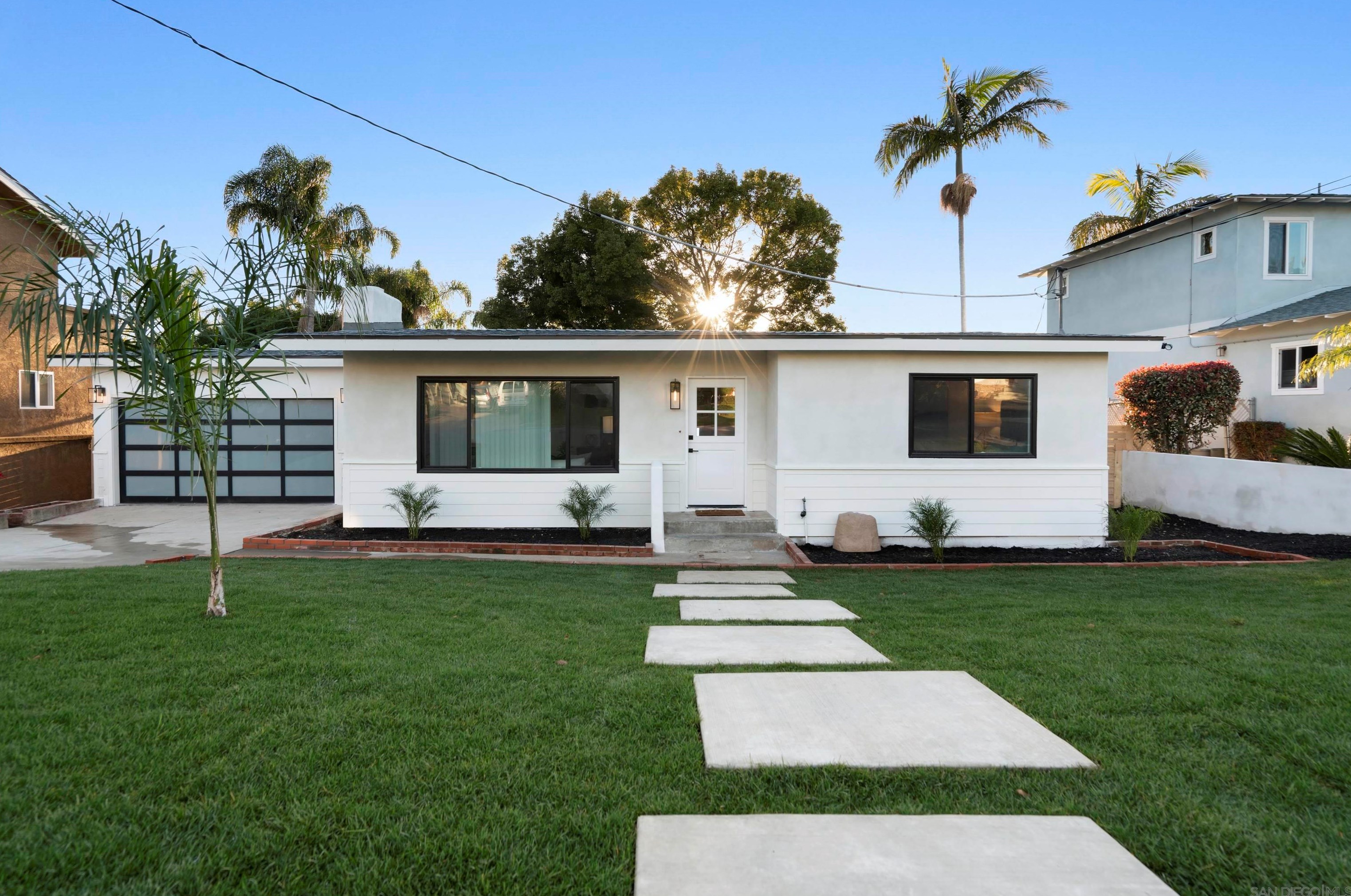 1733 Kurtz St, Oceanside, CA 92054