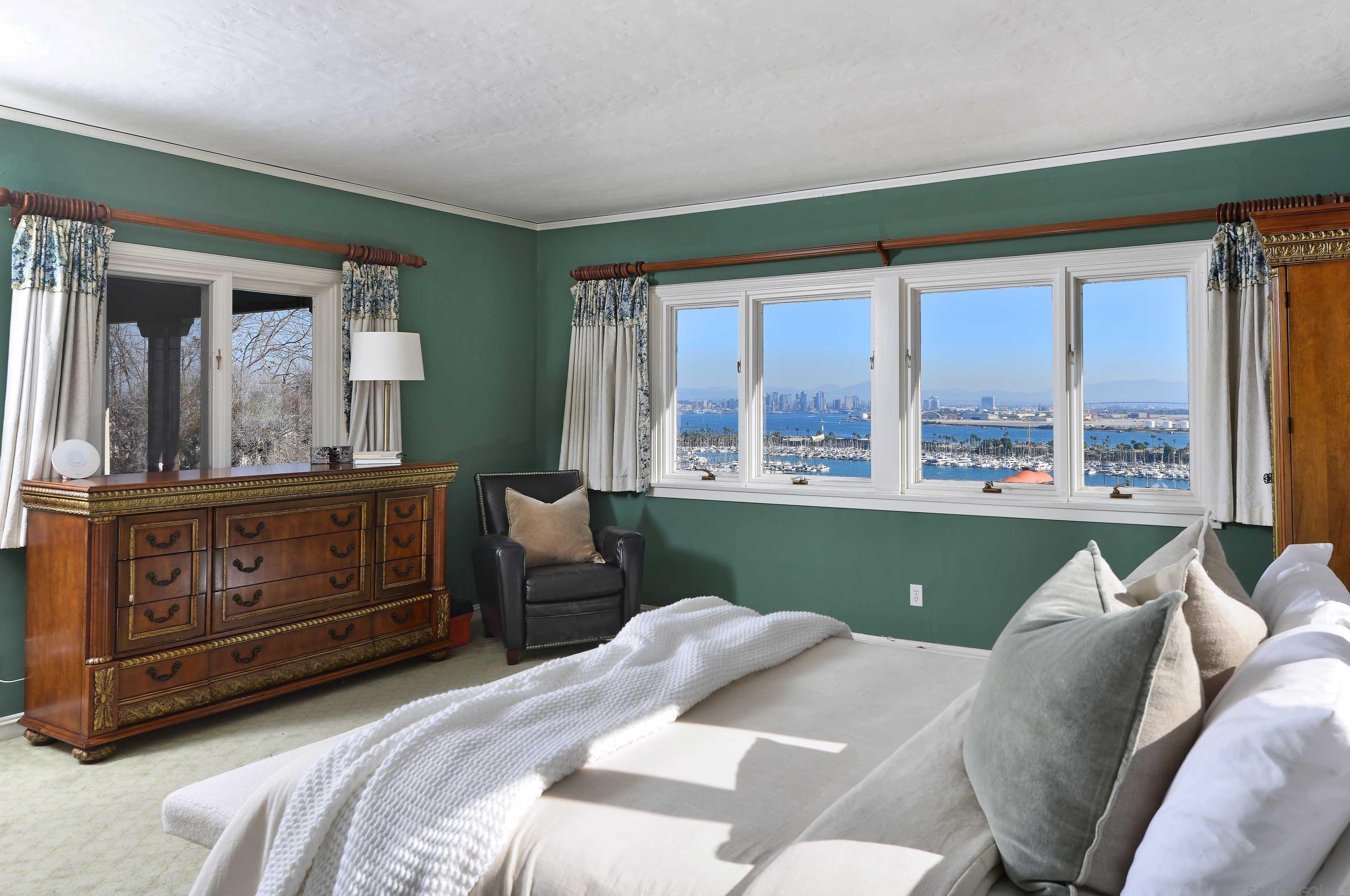 760 Armada Terrace, San Diego, CA 92106