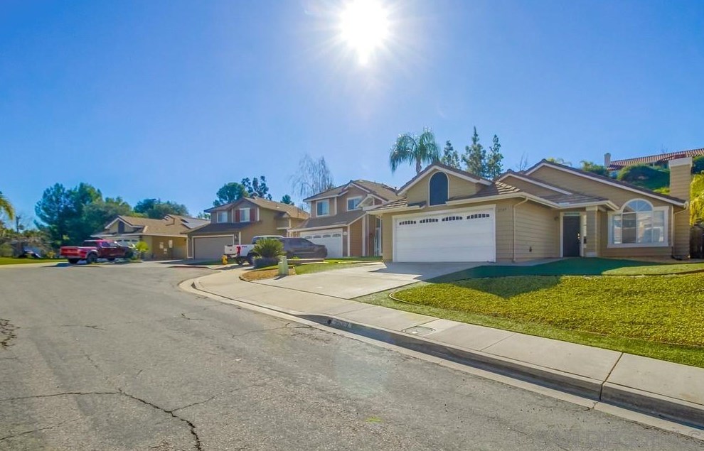 2589 Pimlico Pl, Alpine, CA 91901