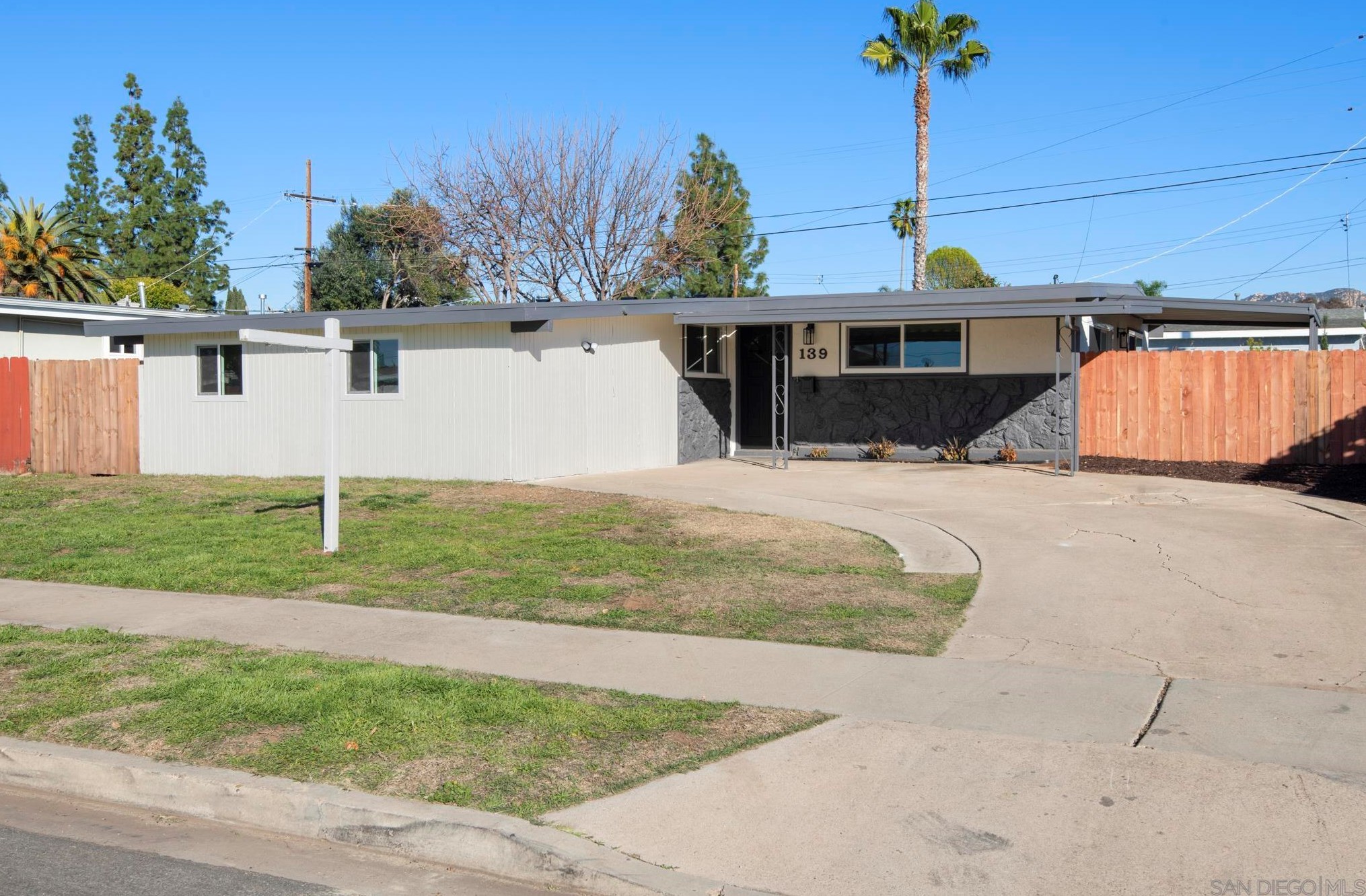 139 N Gina Ave, El Cajon, CA 92019