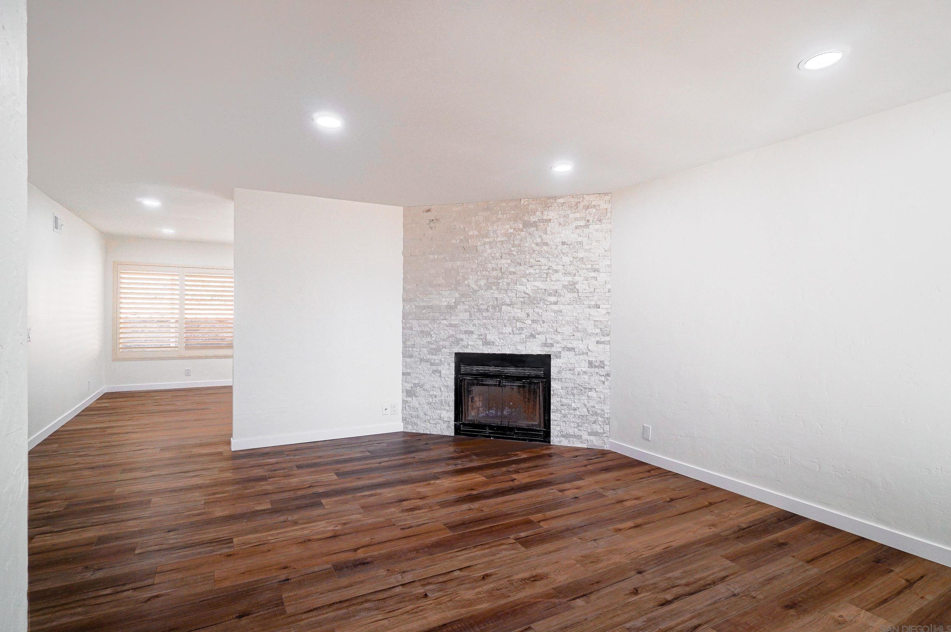 14558 Silla St, Poway, CA 92064