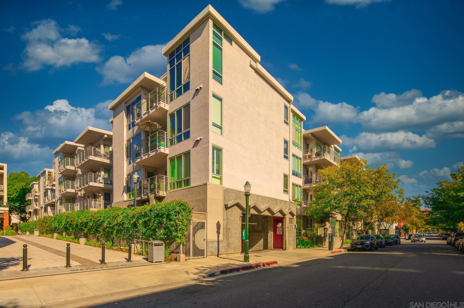 111 S De Lacey Ave 416, Pasadena, CA 91105