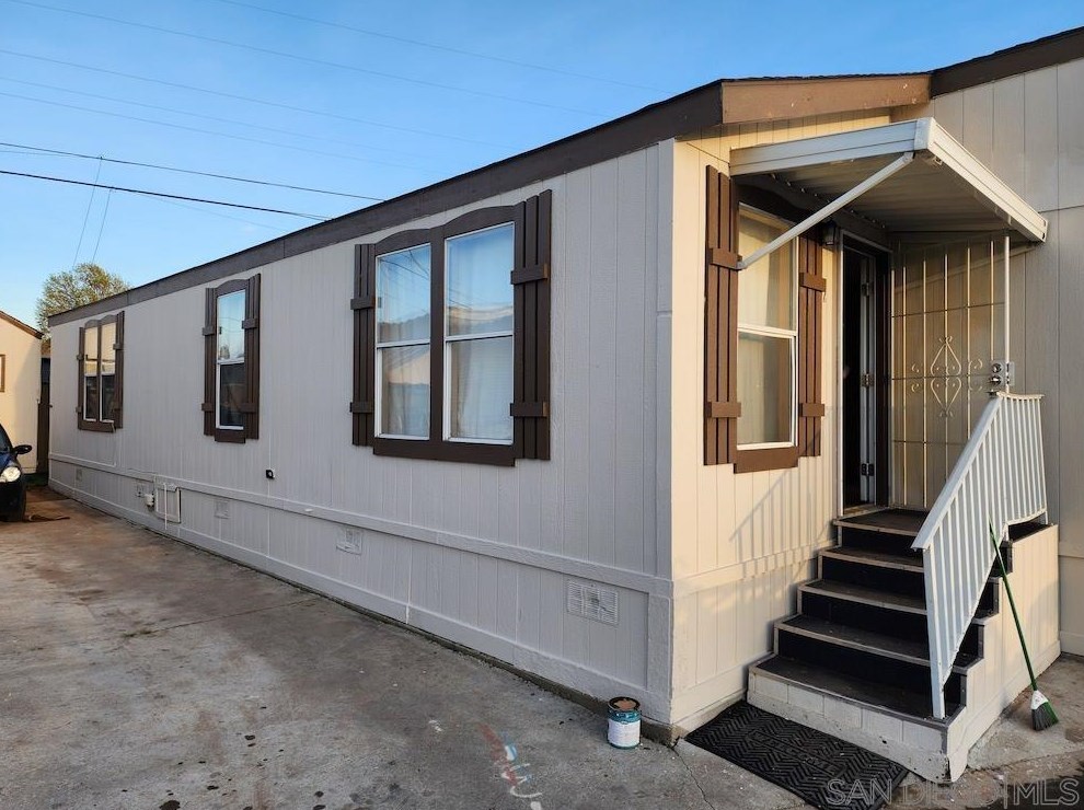 1313 E Main St 32, El Cajon, CA 92021