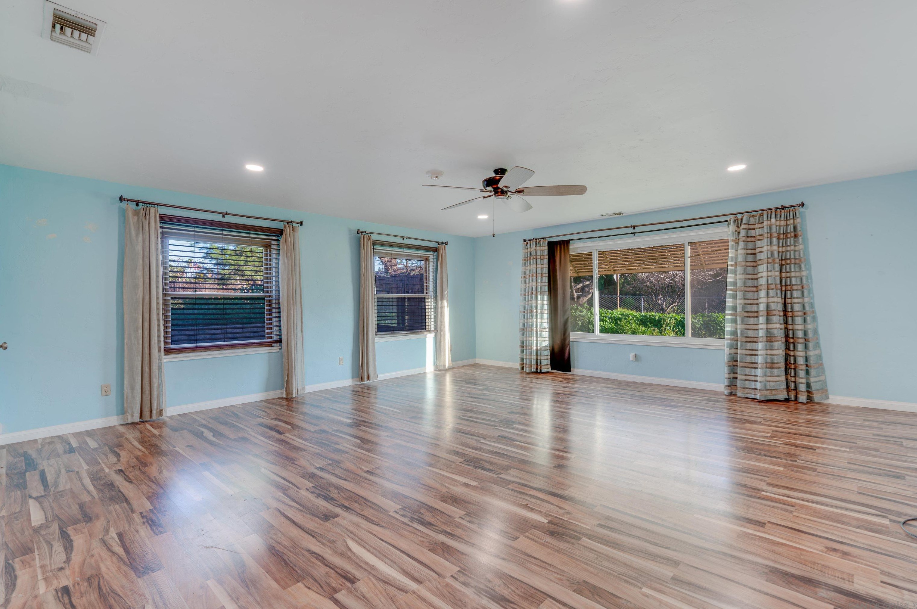 13208 Julian Ave, Lakeside, CA 92040