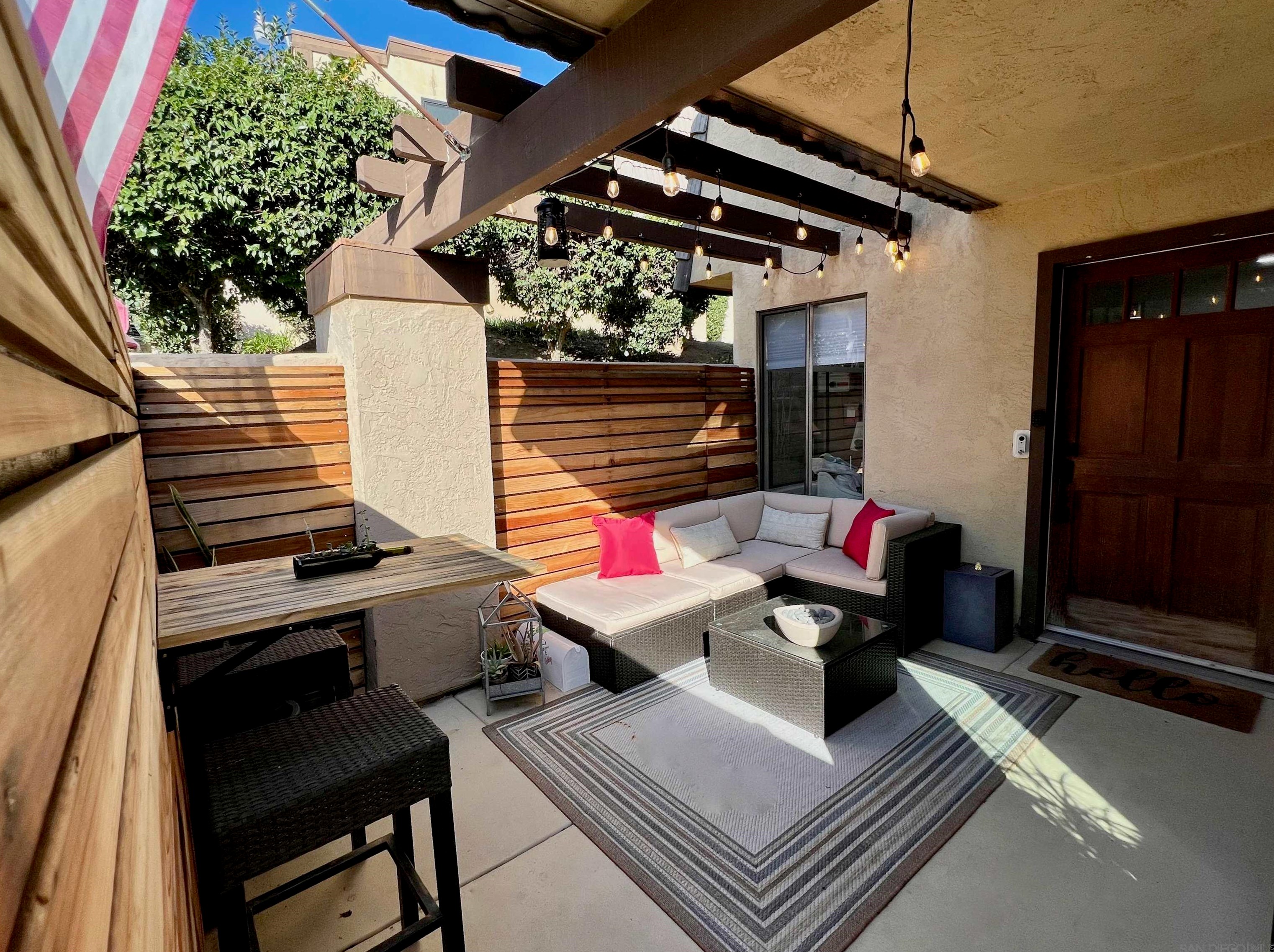 2137 Alpine Glen Pl, Alpine, CA 91901