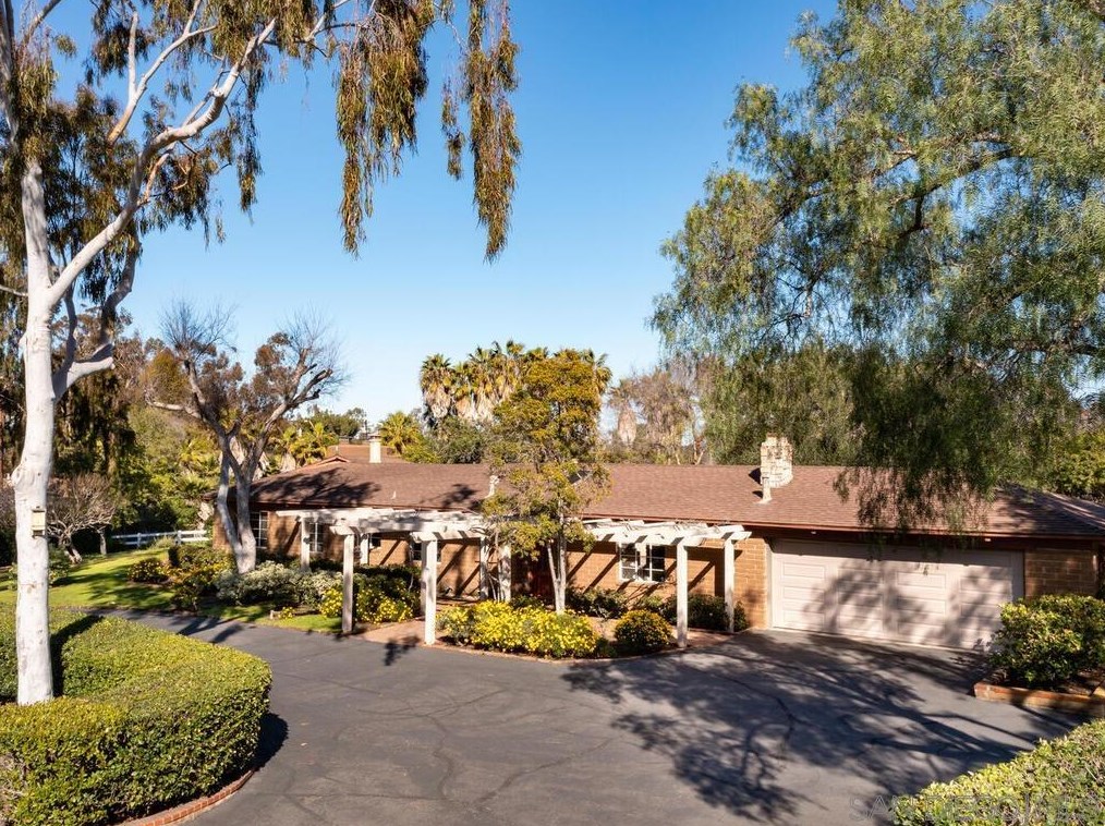 3919 The Hill Rd, Bonita, CA 91902