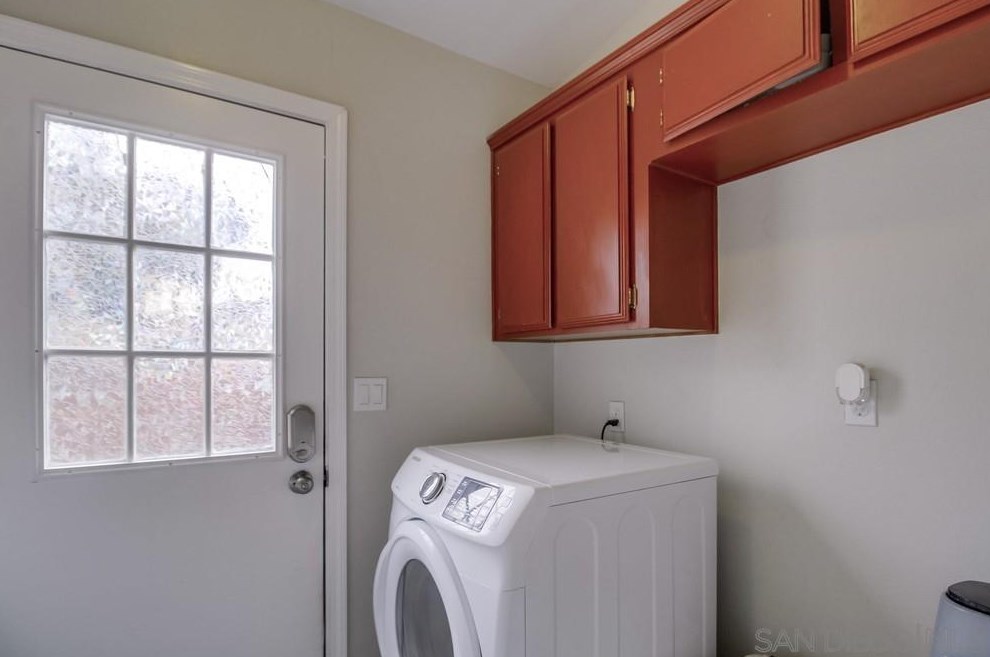 9380 Lori Mar Ct, Spring Valley CA  91977-2700 exterior