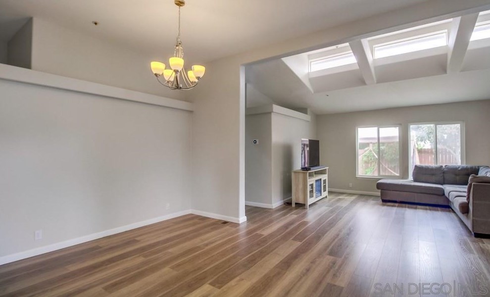 9380 Lori Mar Ct, Spring Valley CA  91977-2700 exterior