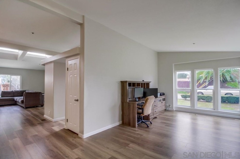 9380 Lori Mar Ct, Spring Valley CA  91977-2700 exterior