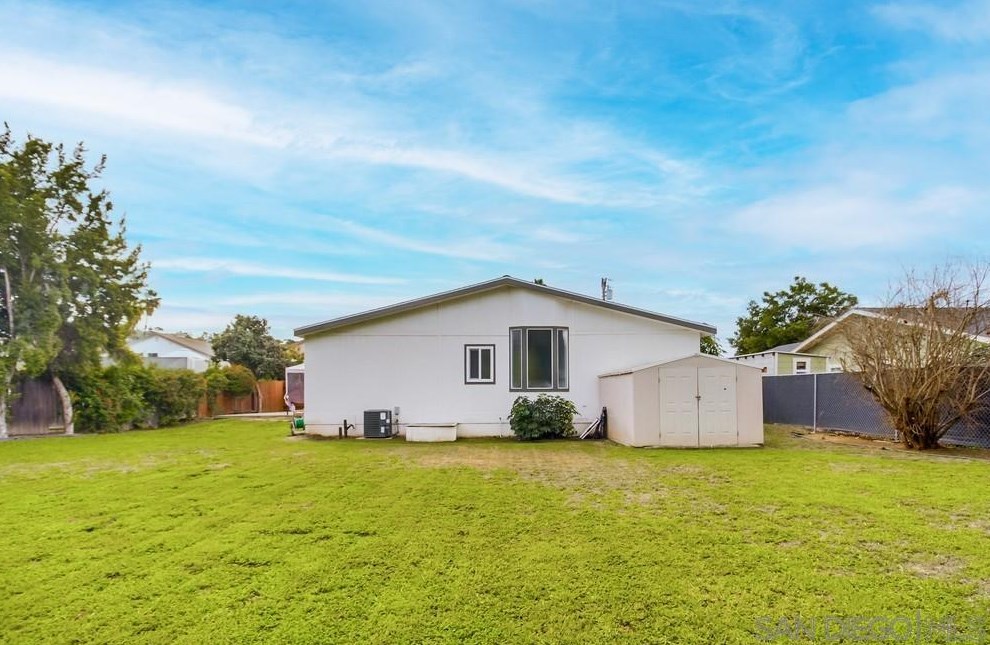 9380 Lori Mar Ct, Spring Valley CA  91977-2700 exterior