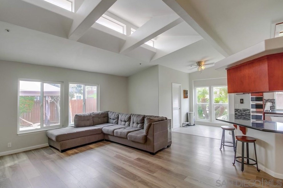 9380 Lori Mar Ct, Spring Valley CA  91977-2700 exterior