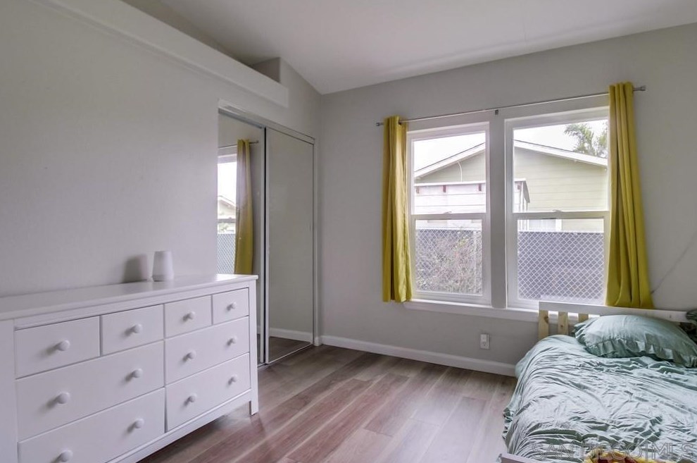 9380 Lori Mar Ct, Spring Valley CA  91977-2700 exterior