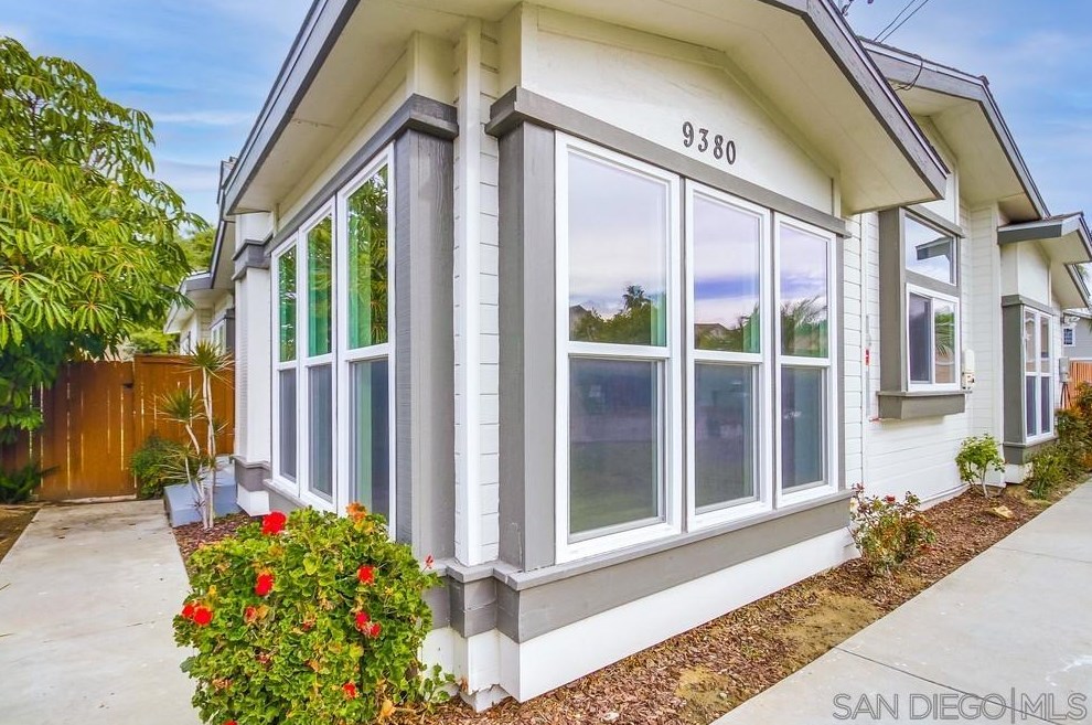 9380 Lori Mar Ct, Spring Valley CA  91977-2700 exterior