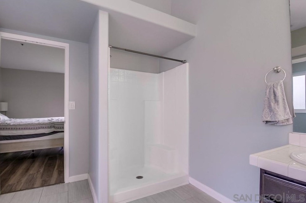 9380 Lori Mar Ct, Spring Valley CA  91977-2700 exterior