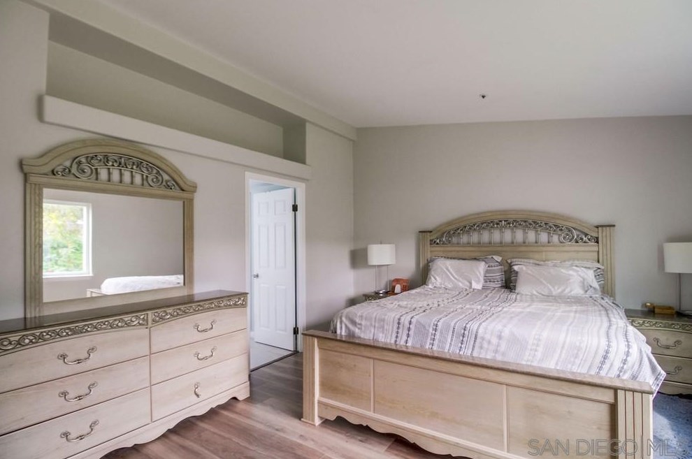 9380 Lori Mar Ct, Spring Valley CA  91977-2700 exterior