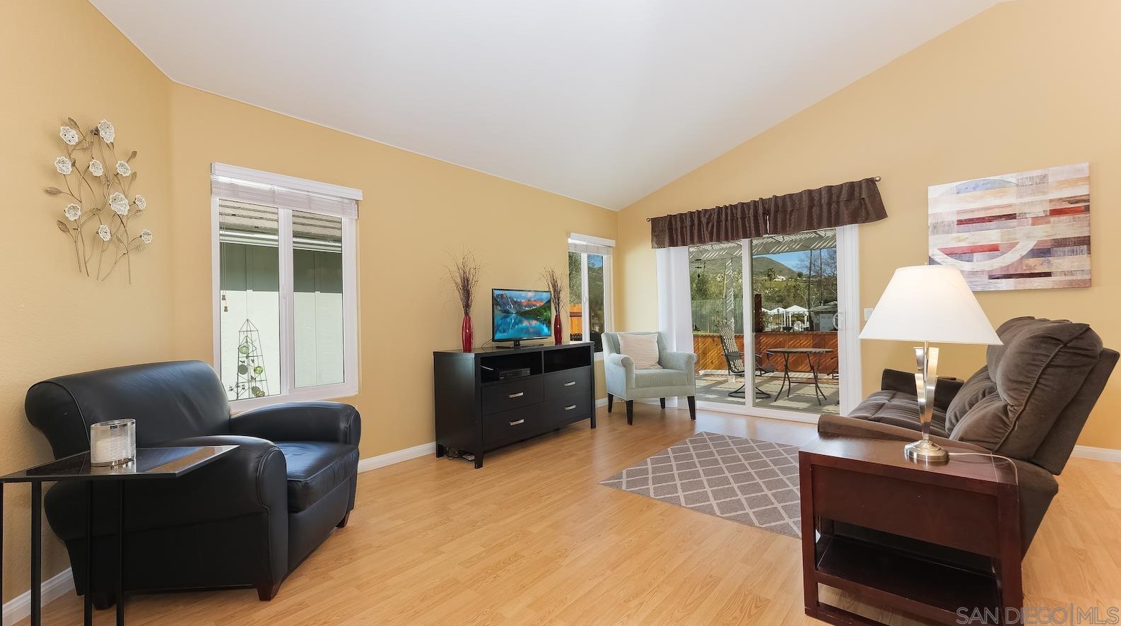 1365 Smokebush Ct, El Cajon, CA 92019