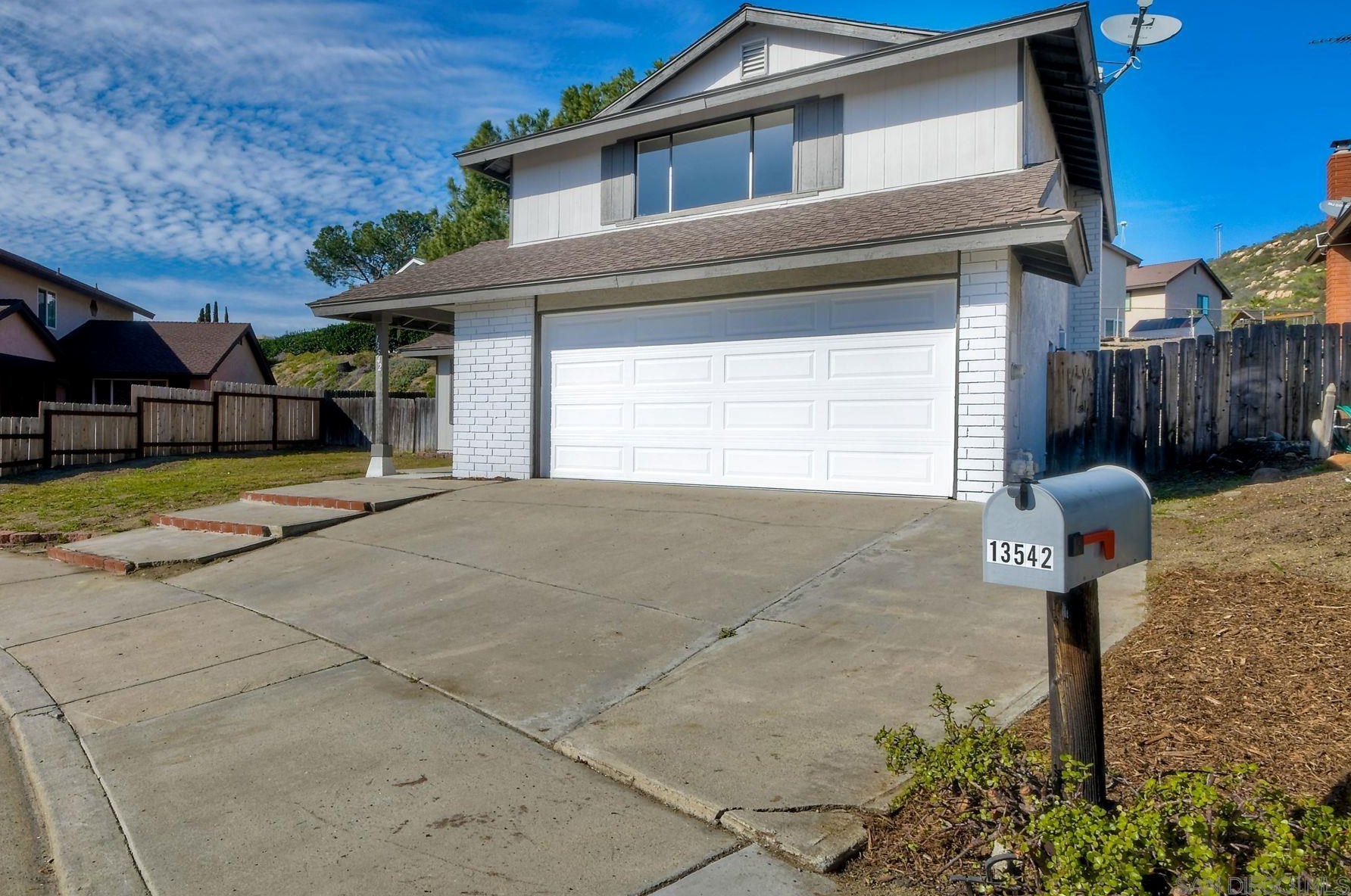 13542 Aldrin Ave, Poway, CA 92064-5028
