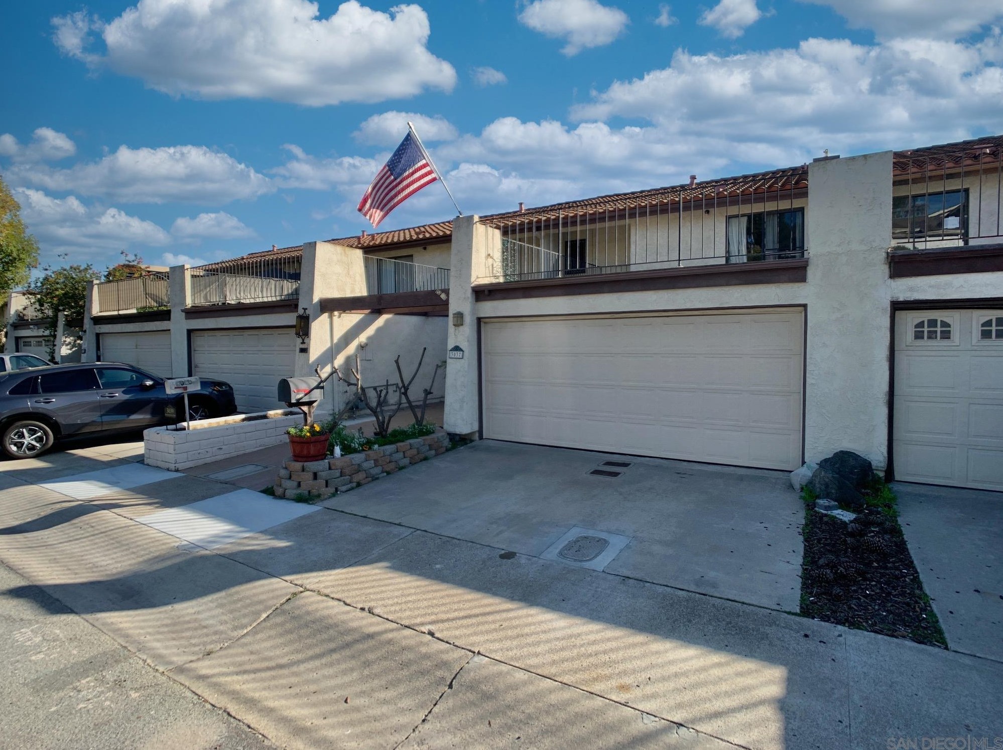 3037 Highlands Blvd, Spring Valley, CA 91977-6931