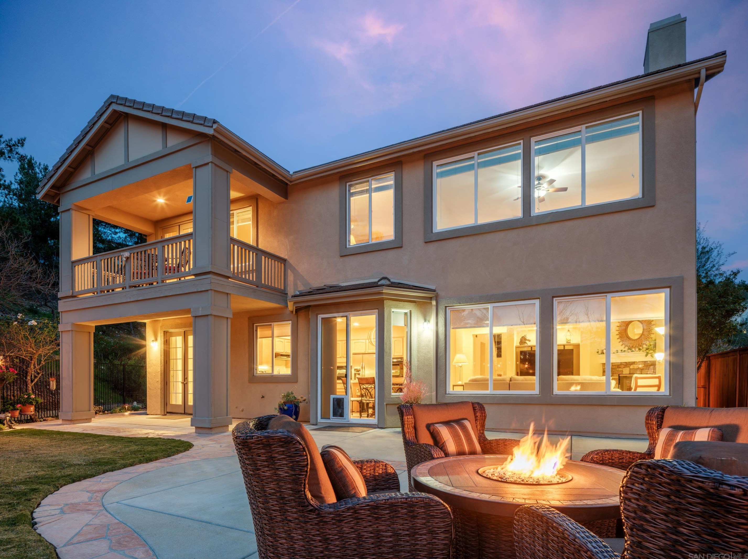 1531 Sand Dune Way, San Marcos, CA 92078-1025
