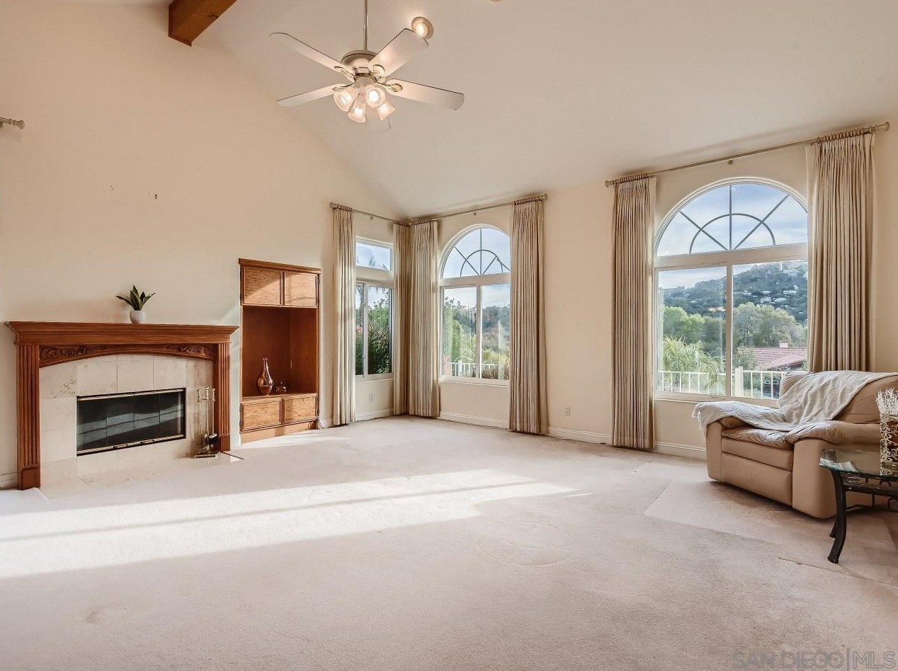 10126 Lake Meadow Ln, Escondido, CA 92026-6652