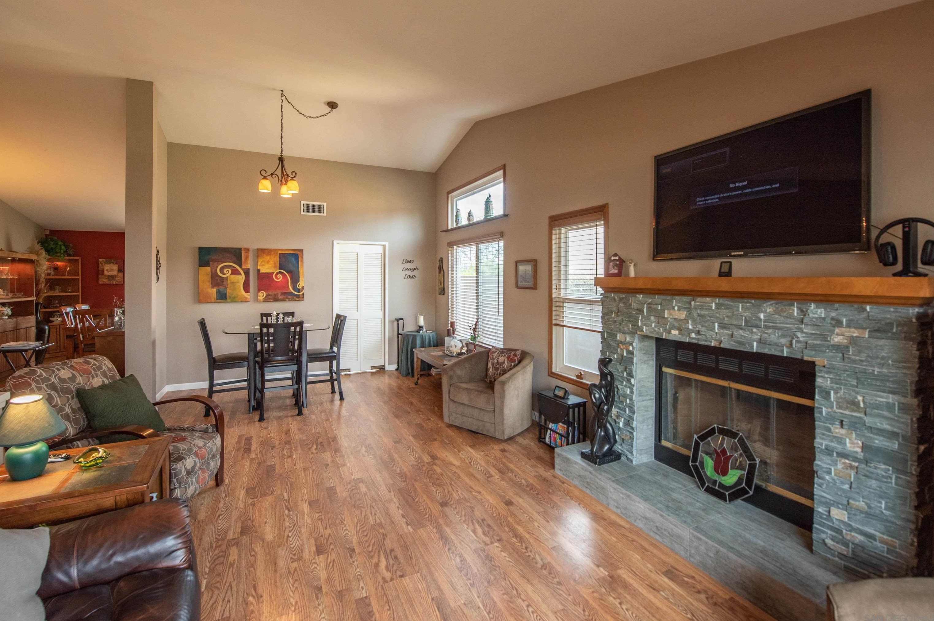 708 Baylor Ave, Bonita, CA 91902-4023