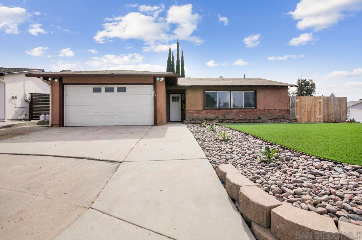 8033 King Kelly Ct, El Cajon, CA 92021