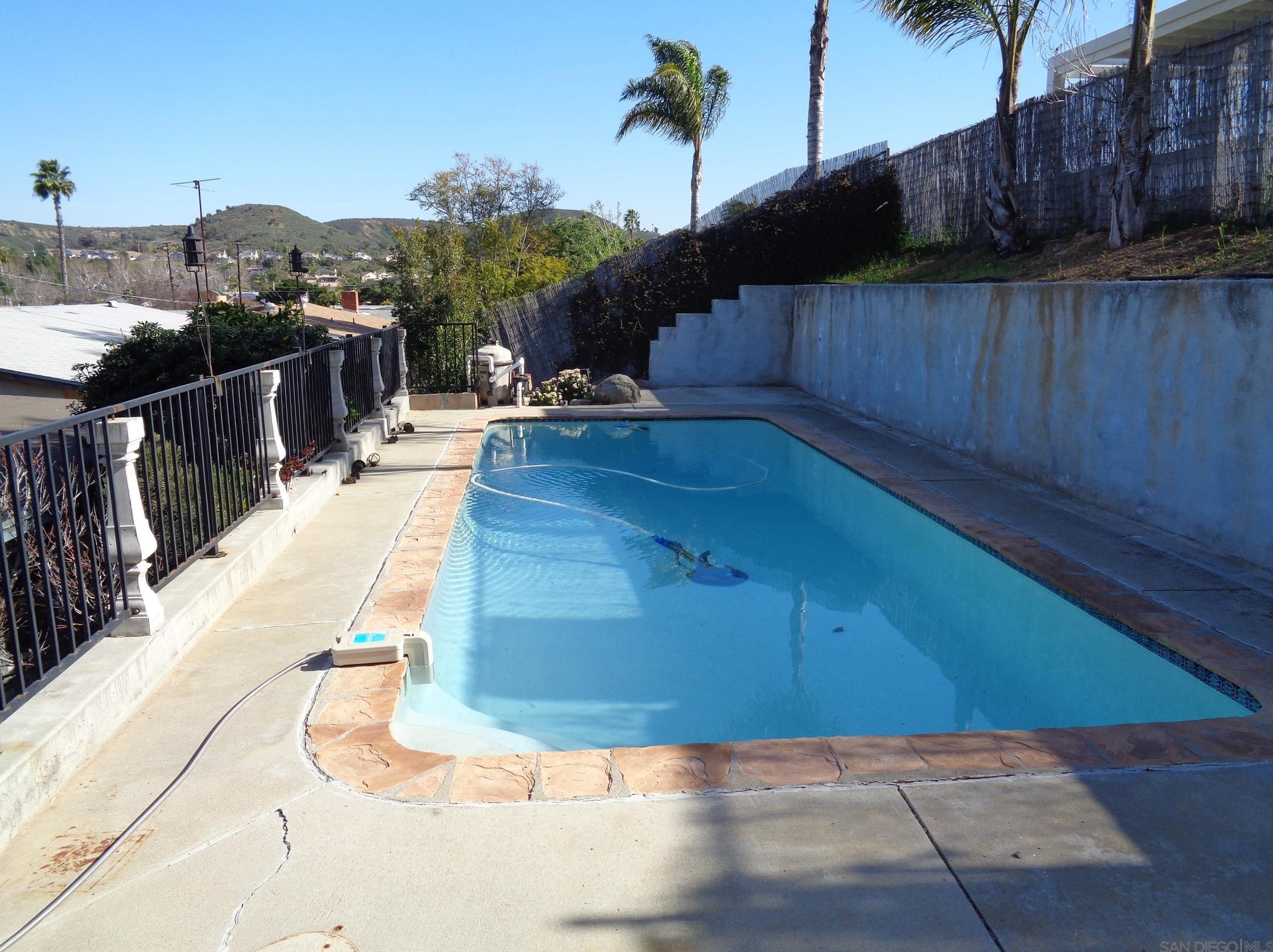 8017 Smokewood Dr, Santee CA  92071-3436 exterior