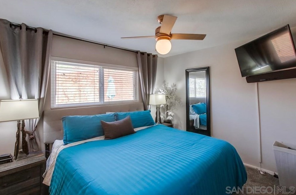 12752 Roberto Way, Poway CA  92064-2631 exterior