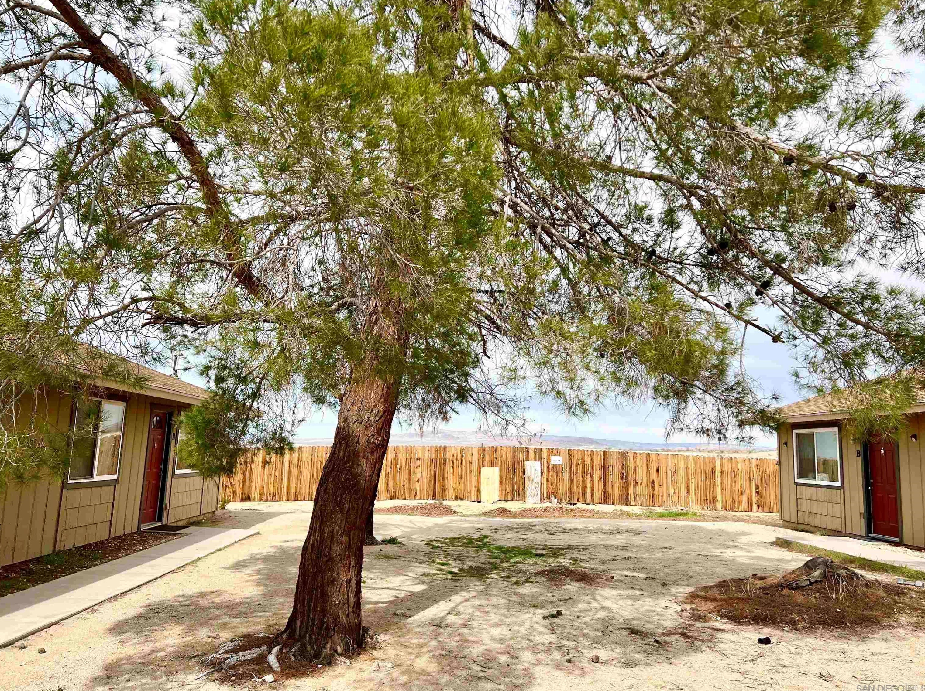 28150 Apache Ave, Barstow, CA 92311-4499