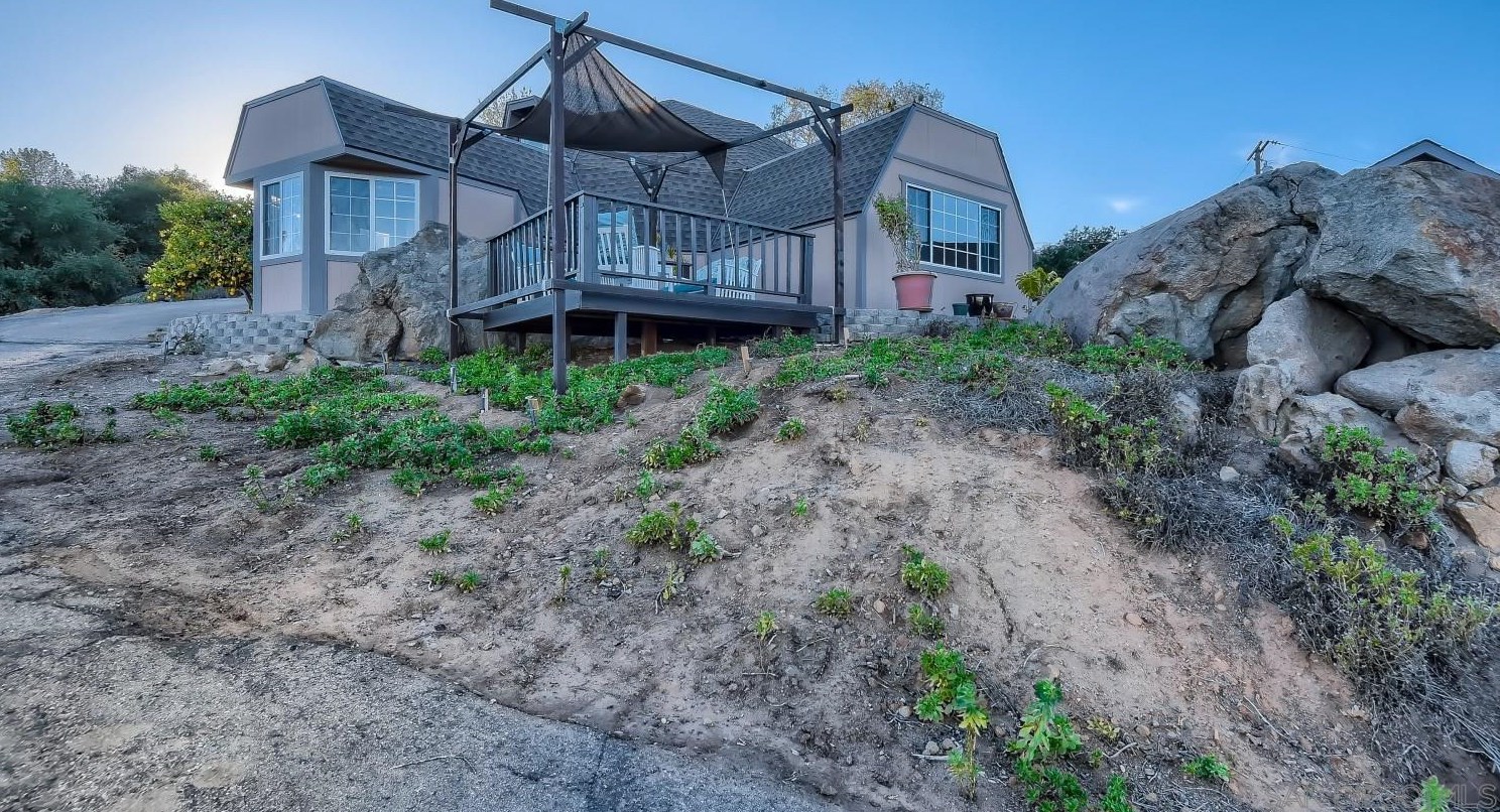 17530 Rancho De Oro Dr, Ramona, CA 92065