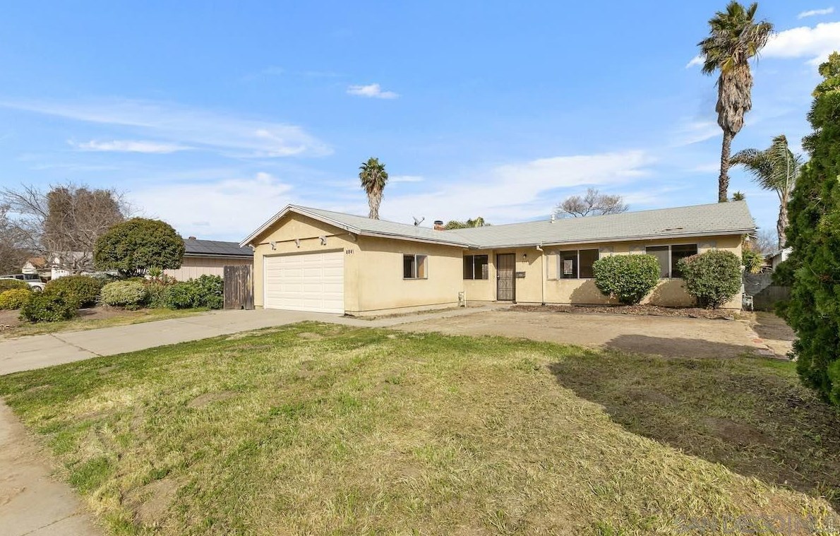 9941 Pebble Beach Dr, Santee, CA 92071-2021