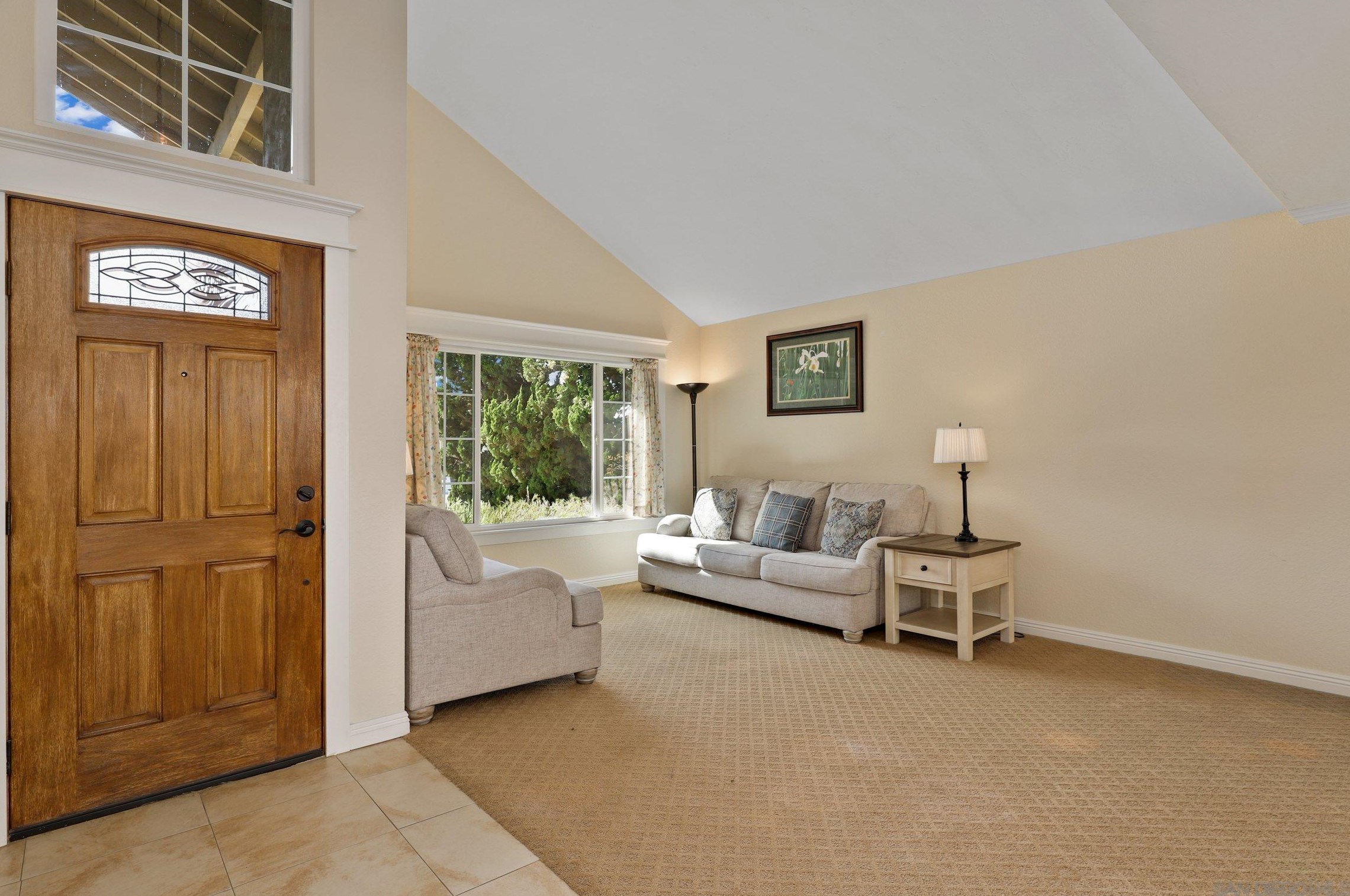 1975 Kent St, Chula Vista, CA 91913-2704