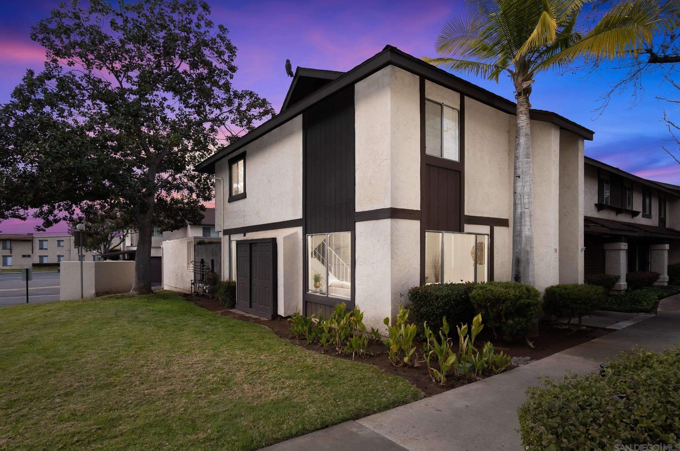 807 S Mollison Ave 18, El Cajon, CA 92020