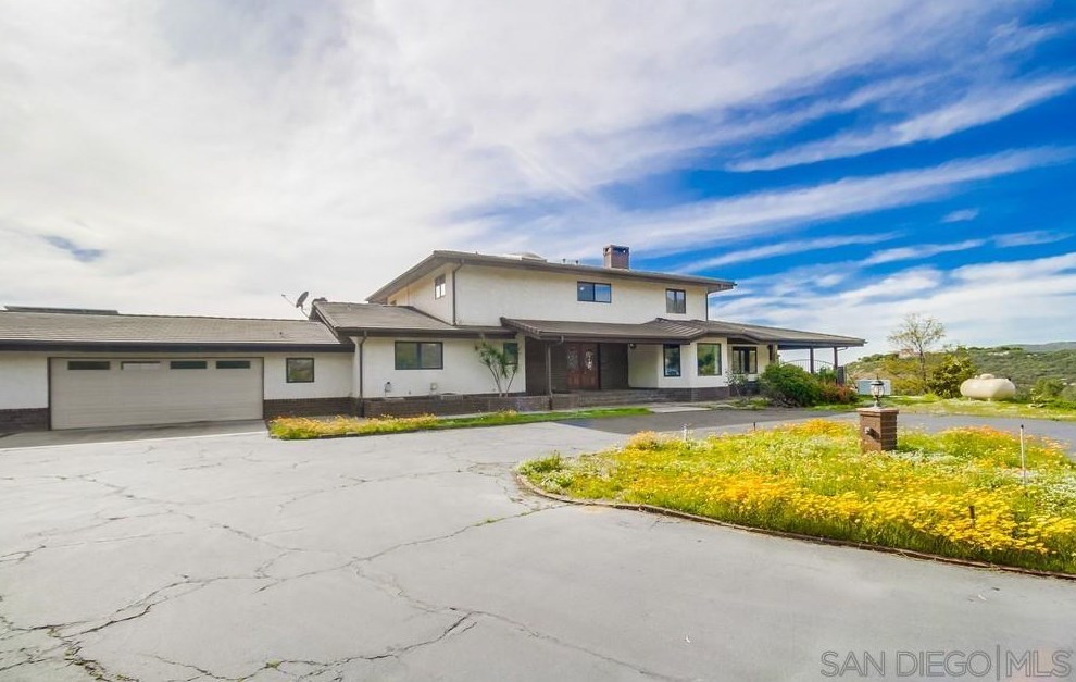 3177 Jamul Highlands Rd, Jamul, CA 91935