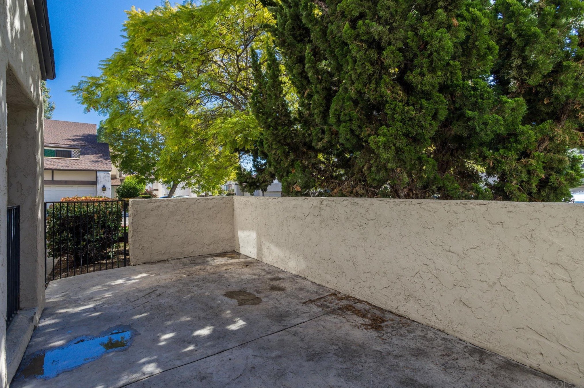 3030 Plaza Natalia, Bonita CA  91902-1607 exterior