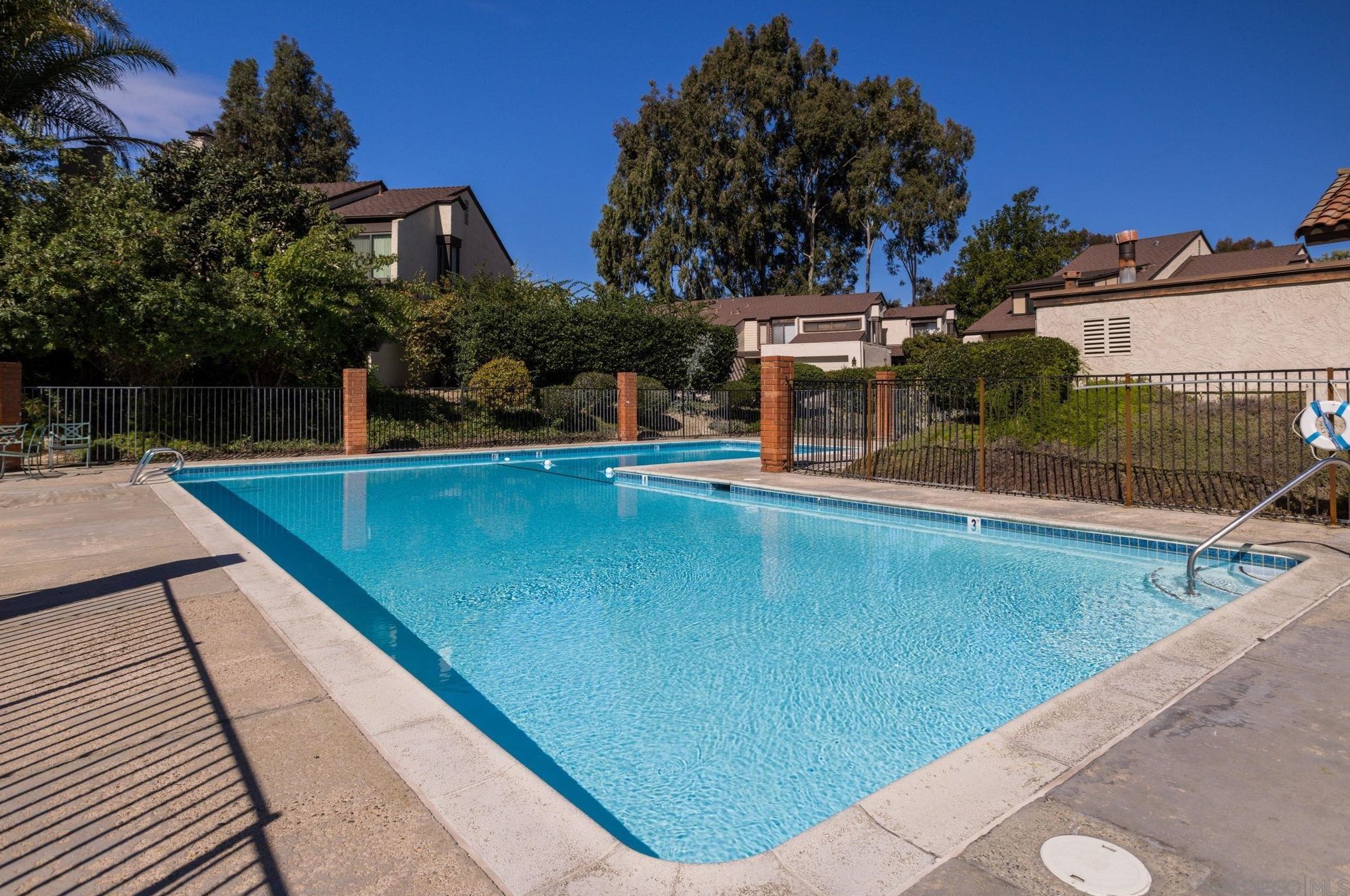 3030 Plaza Natalia, Bonita CA  91902-1607 exterior