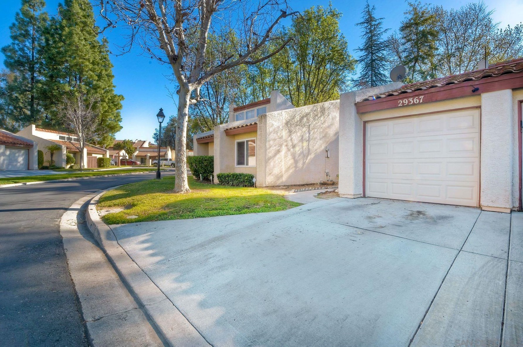 29367 Calle Gaviota, Murrieta, CA 92563-6073