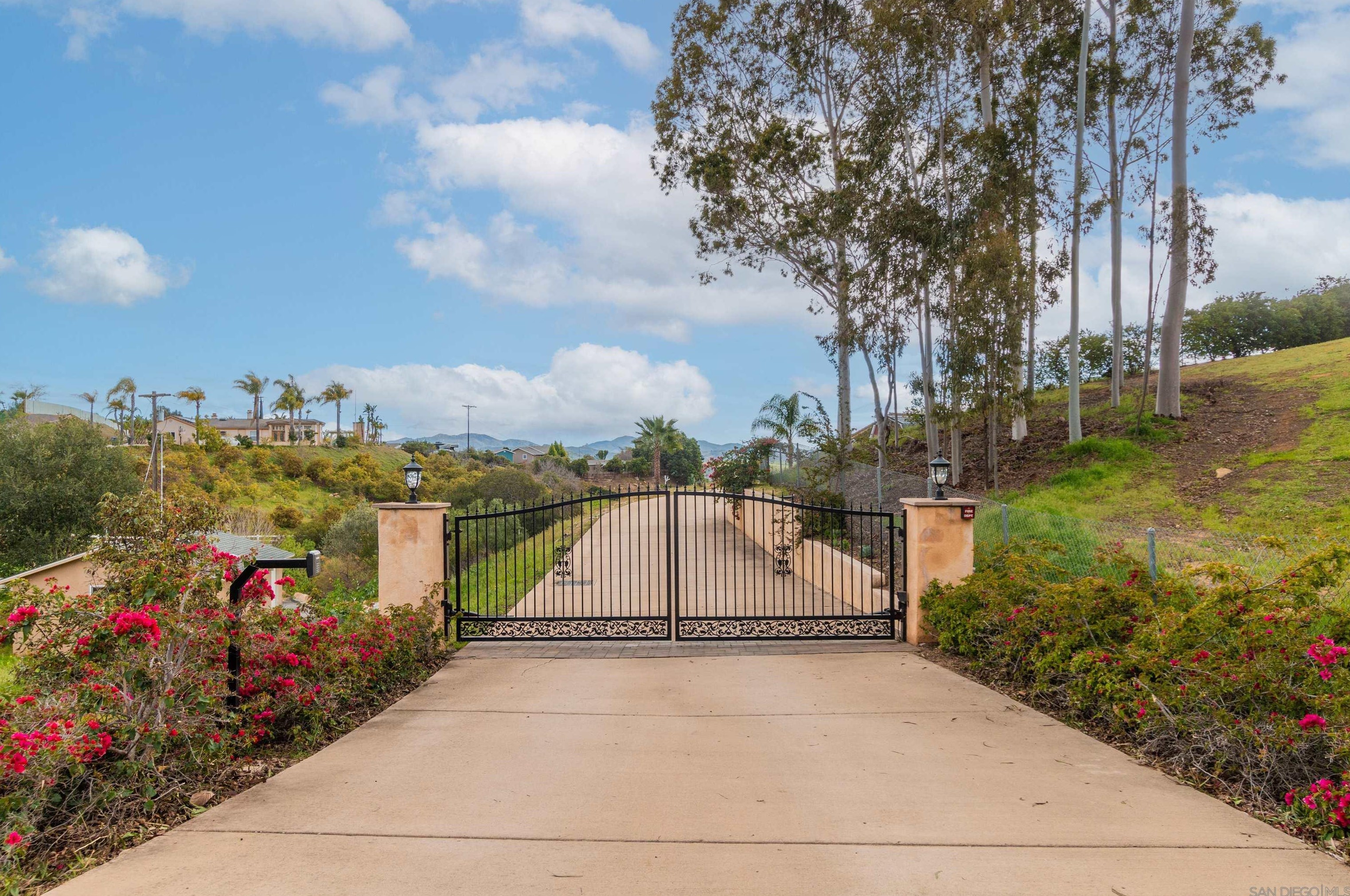 3817 Sumac Ct, Fallbrook, CA 92028-8820