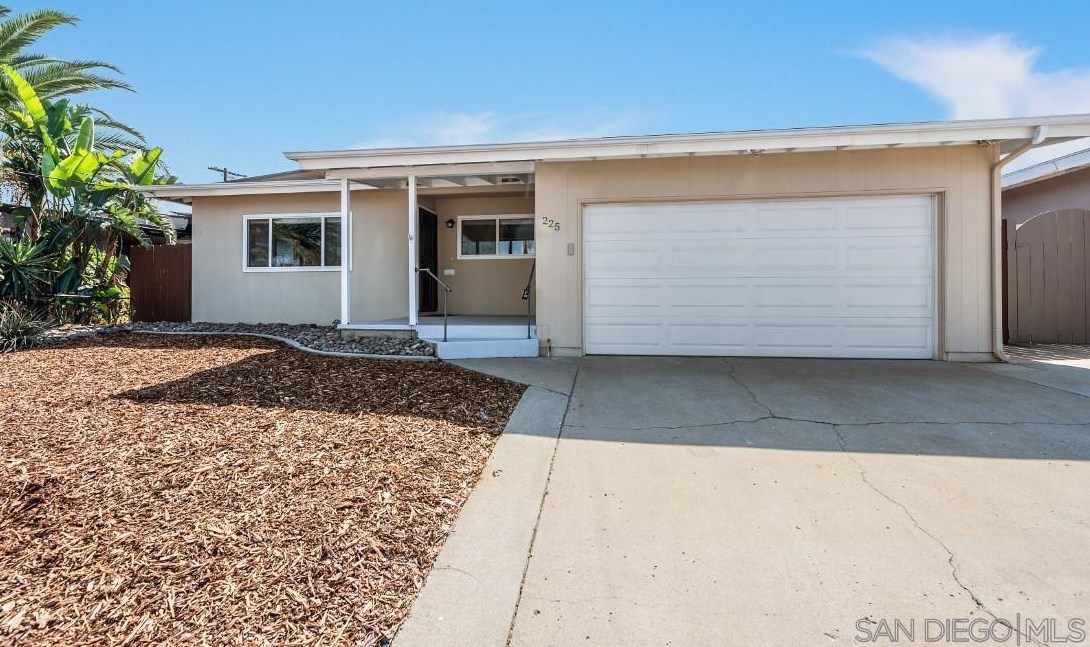 225 E Renette Ave, El Cajon, CA 92020