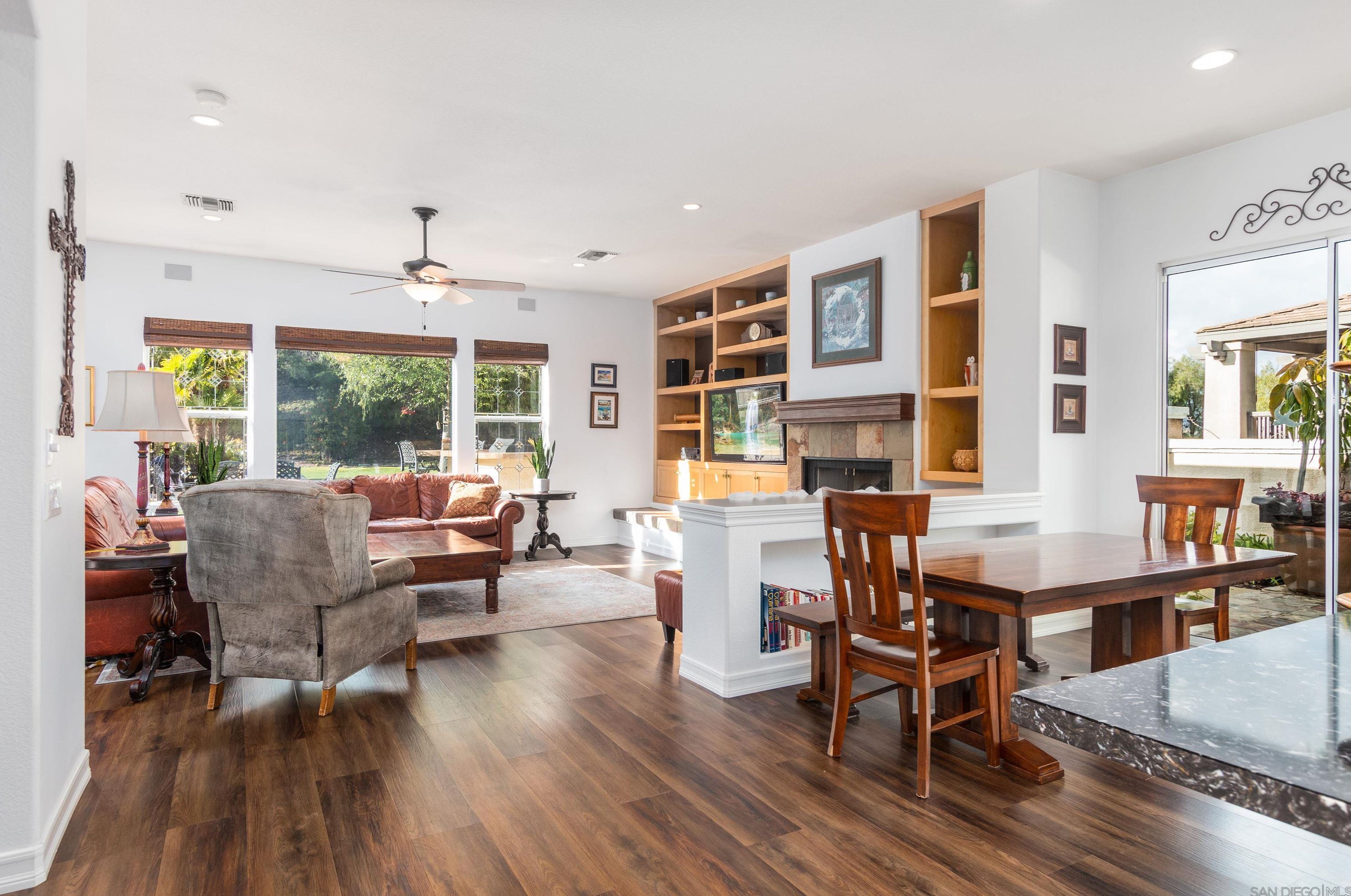 11772 Treadwell Dr, Poway CA  92064-6122 exterior