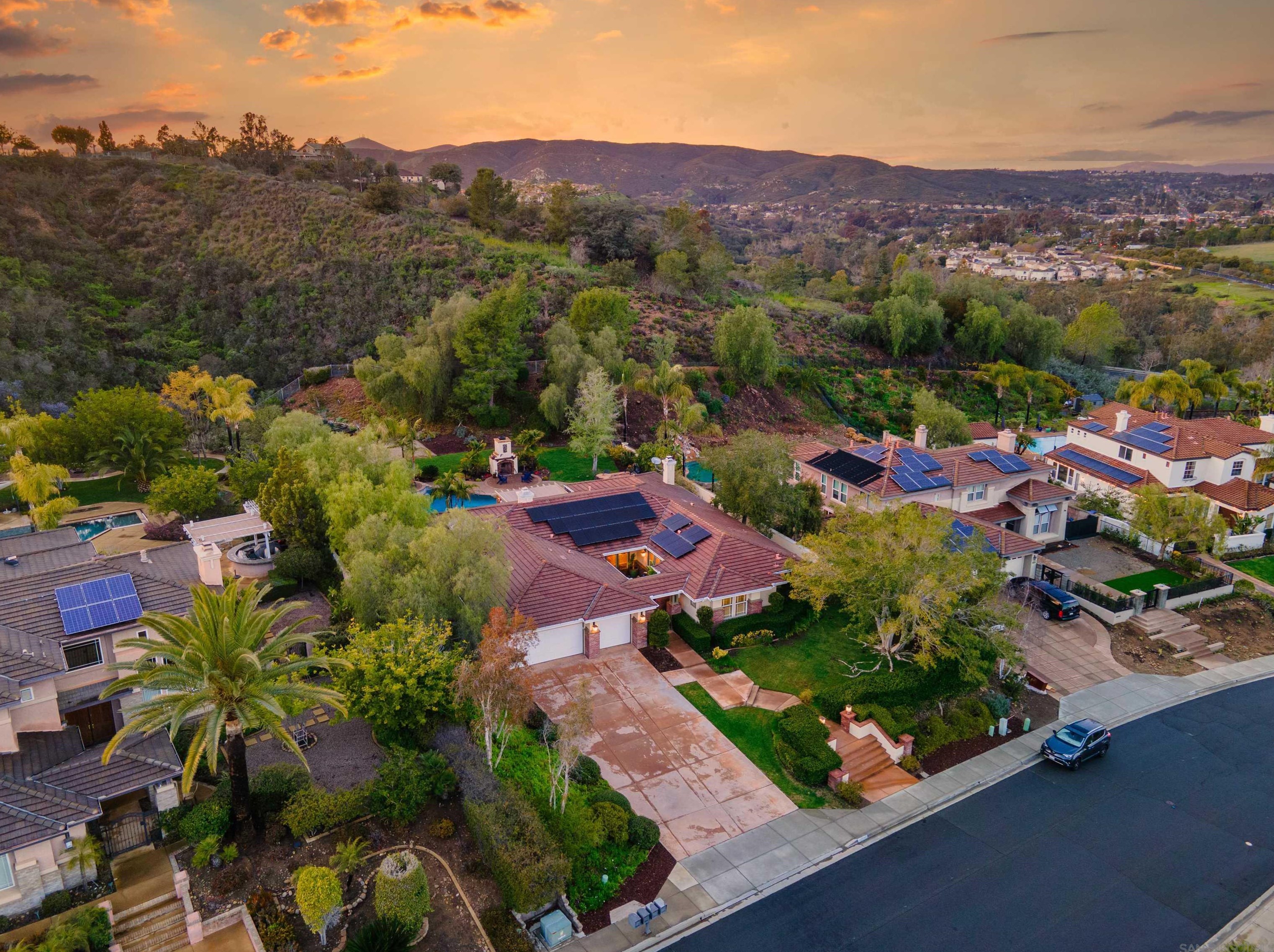 11772 Treadwell Dr, Poway CA  92064-6122 exterior