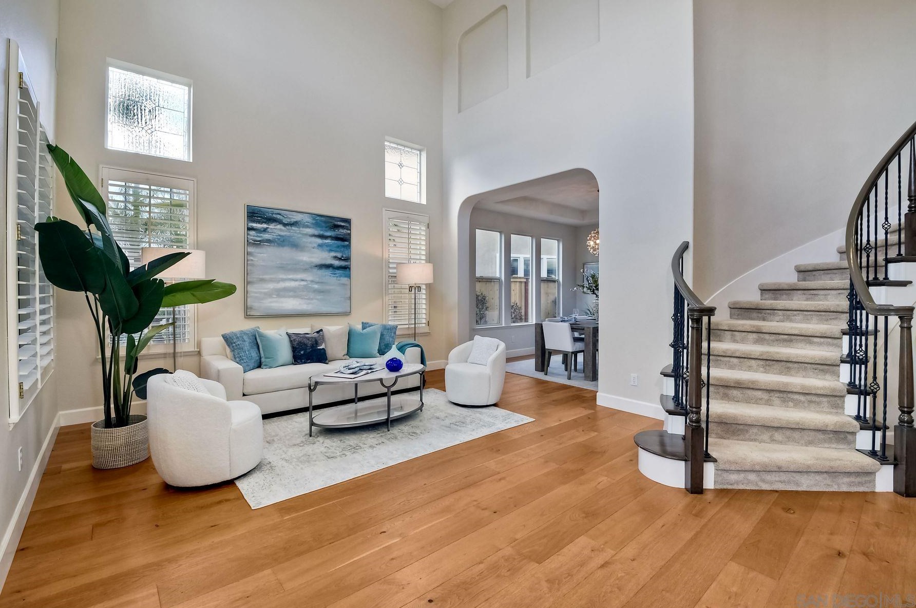 3460 Paseo Ancho, Carlsbad, CA 92009