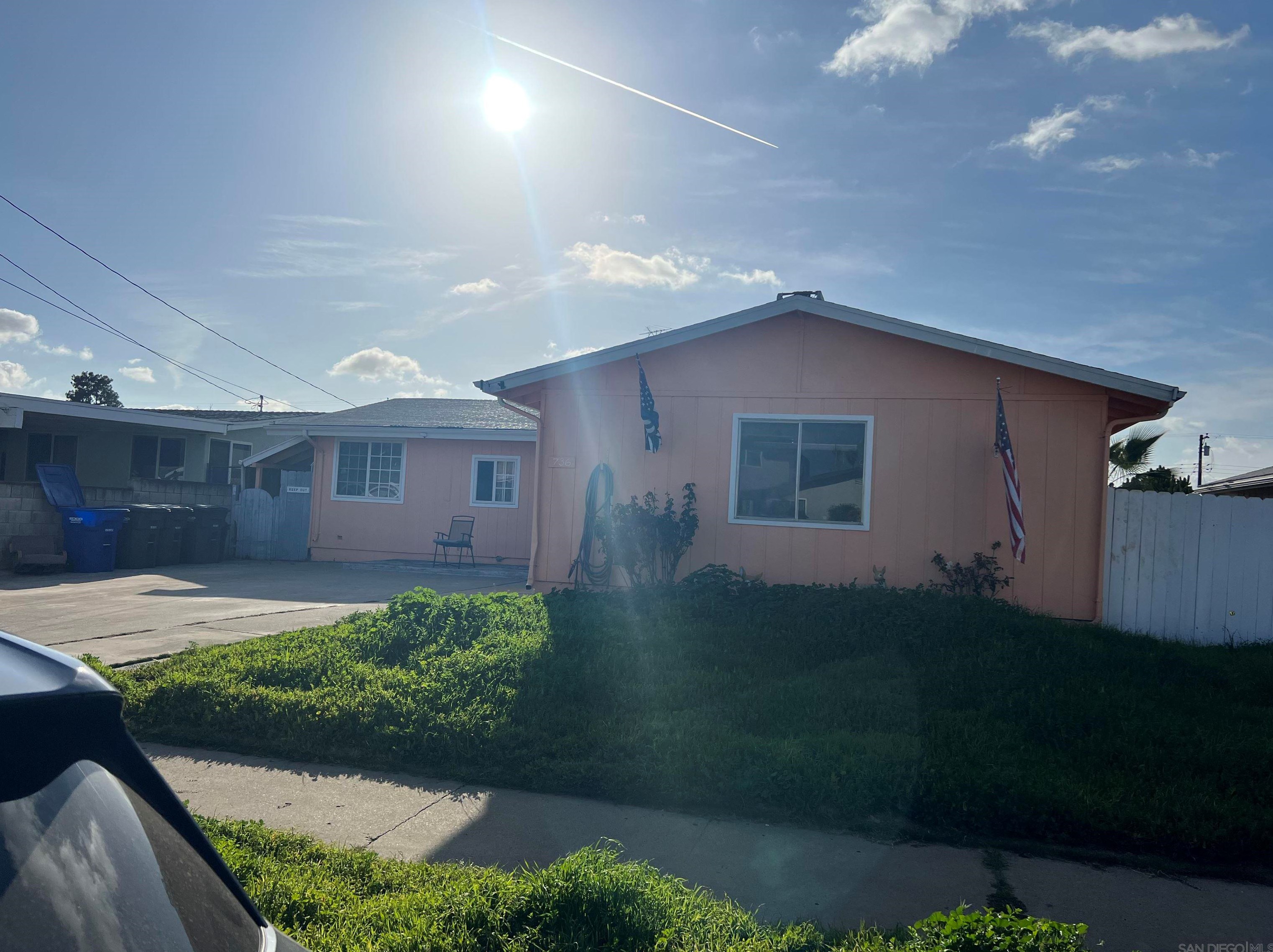 736 Ellen Ln, El Cajon, CA 92019