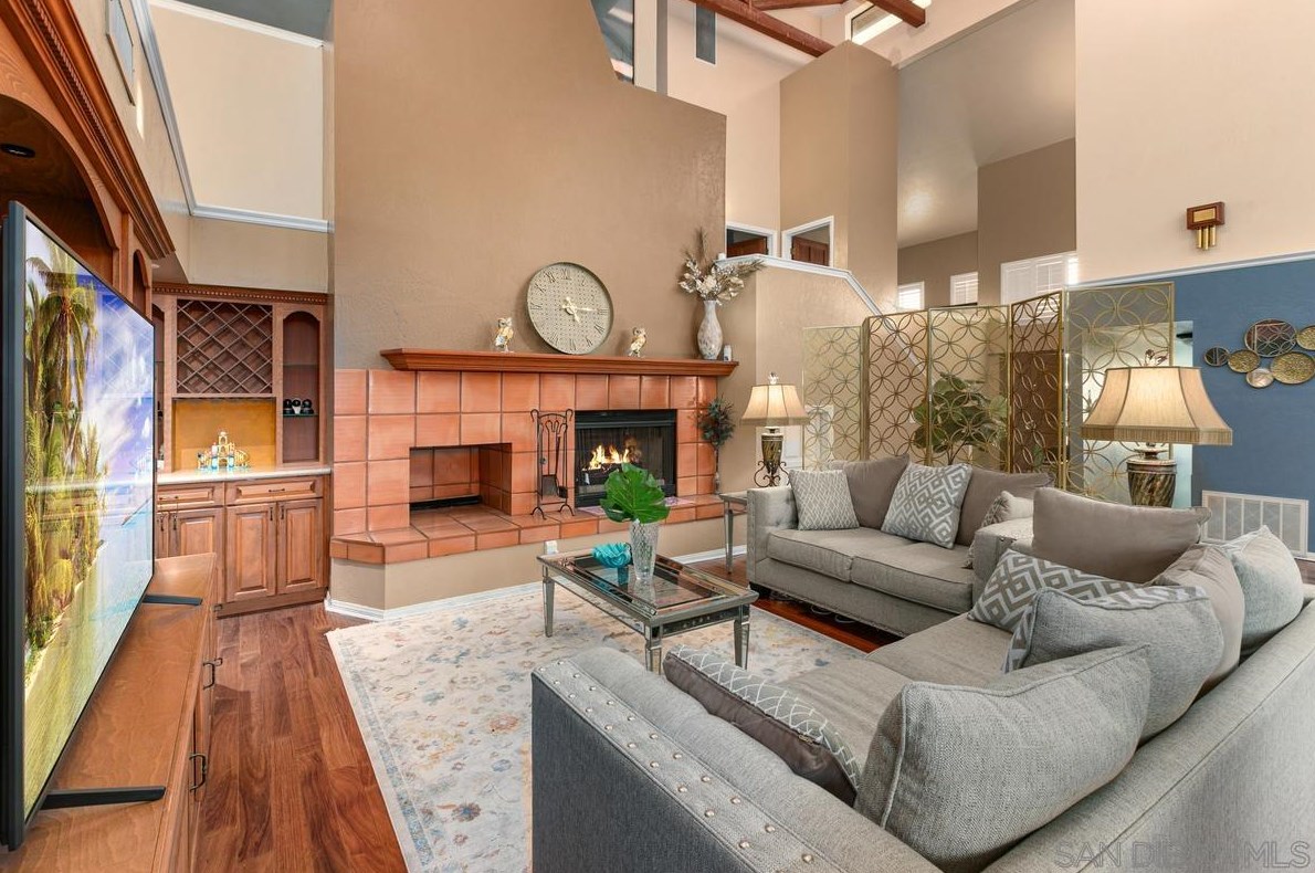 8655 Golf Dr, Spring Valley CA  91977-2011 exterior