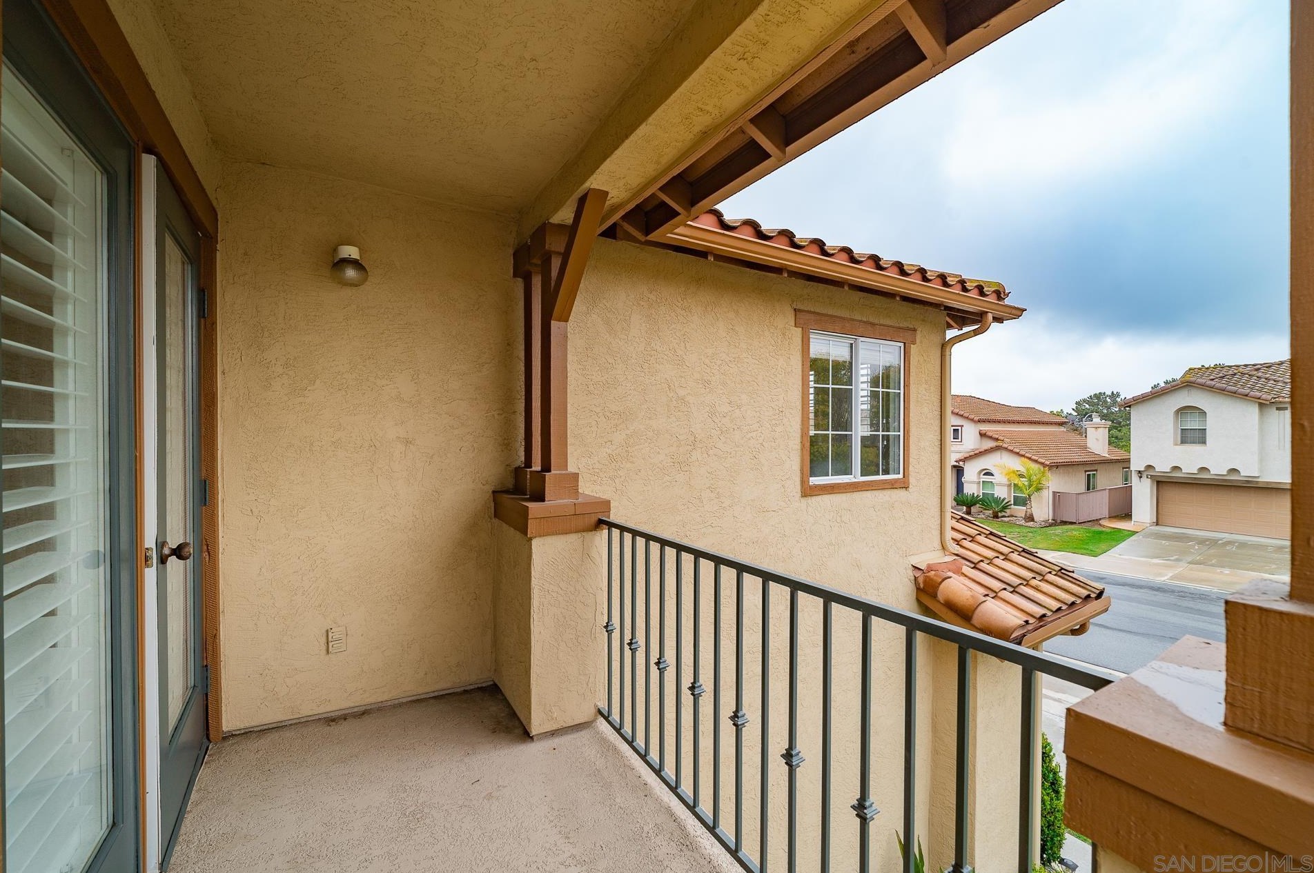 2425 Steamboat Springs Ct, Chula Vista CA  91915-2223 exterior