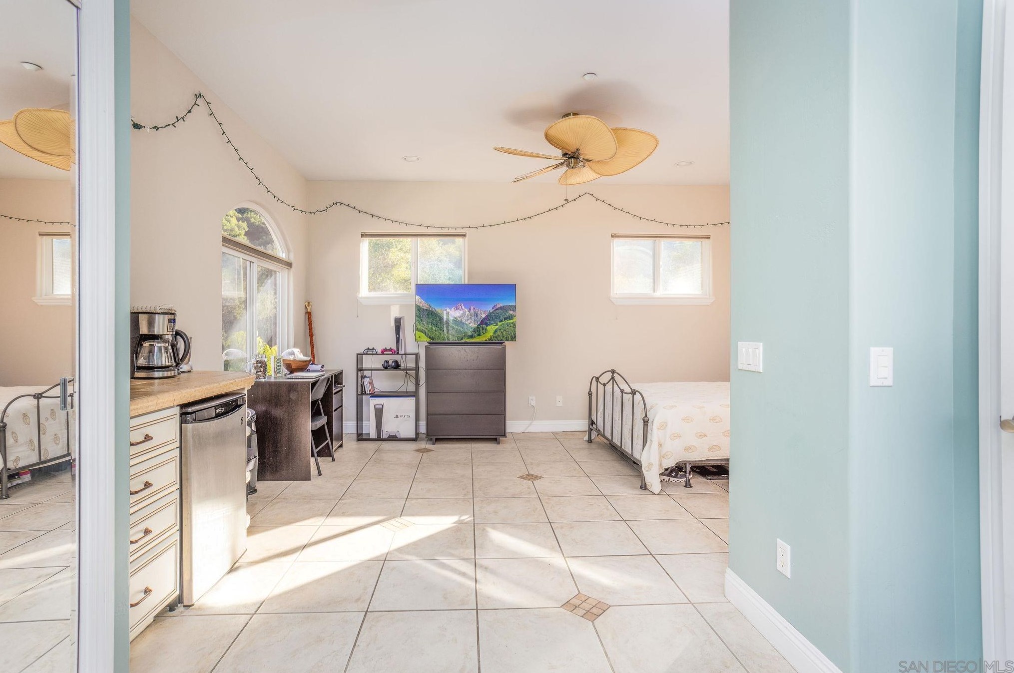 4003 Millagra Dr, Fallbrook CA  92028-8674 exterior